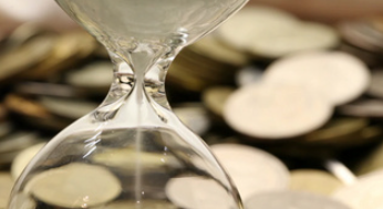 港股午评|恒生指数早盘涨0.20% 中国中免大涨12%